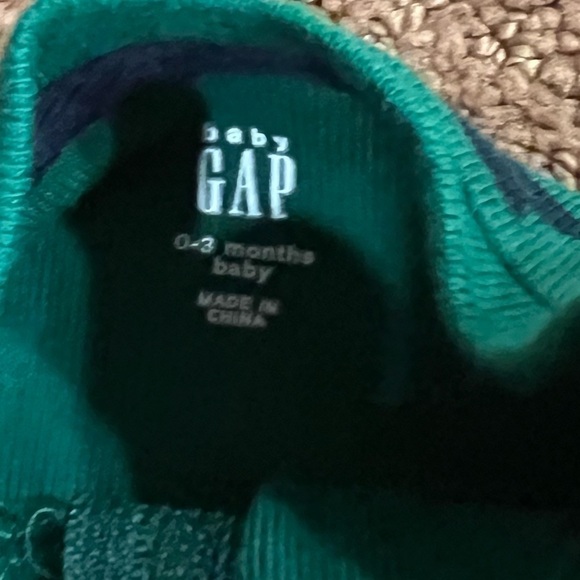 Bundle of 3 0-3 Months One piece Pajamas - Picture 5 of 5